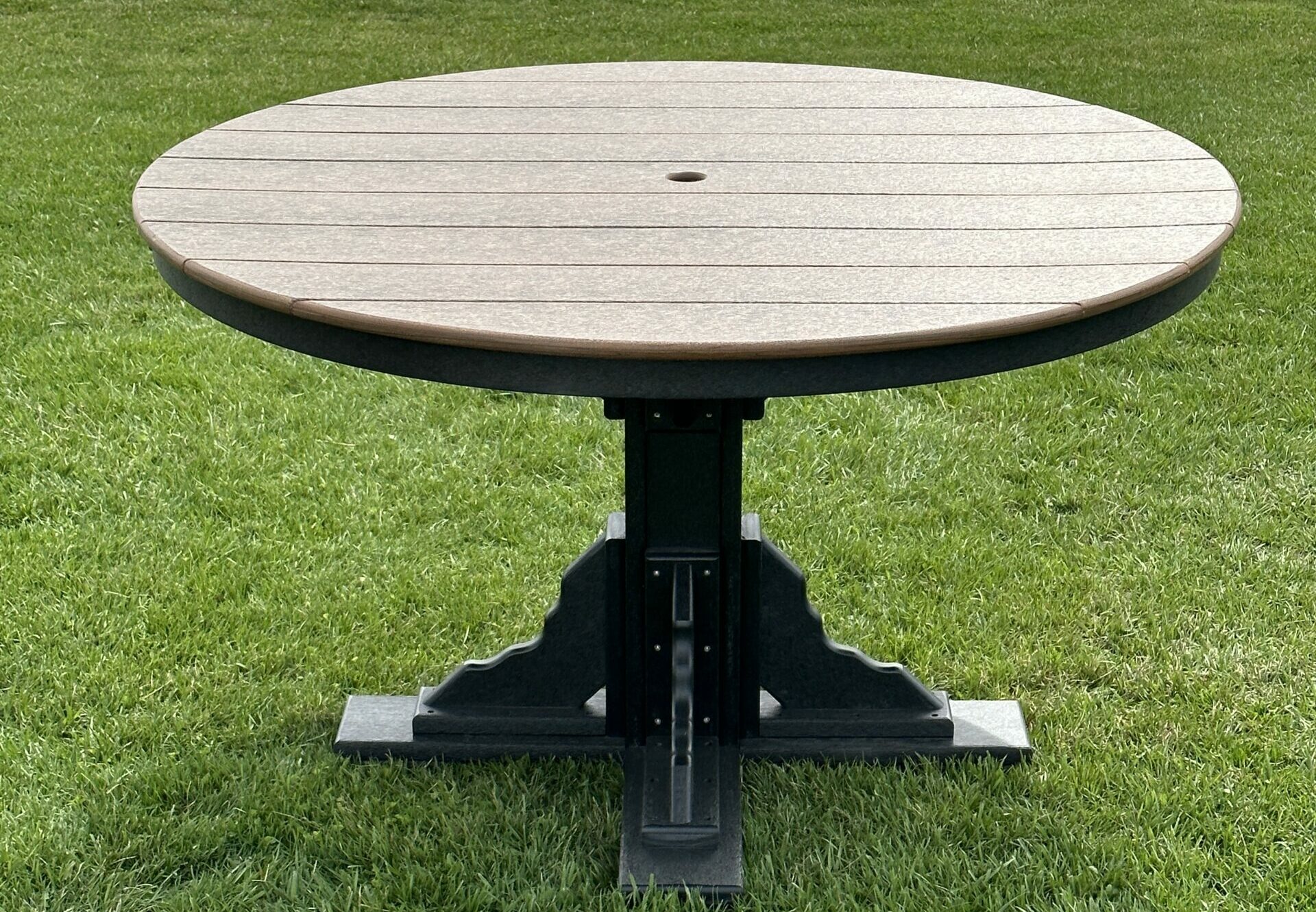 Dutch Boy Poly, Poly Furniture, furniture, Benches, Chairs, Tables, Dining, Misc, Miscellaneous, Chicago, Illinois, Dallas, Texas, Des moines, Iowa, Edina, Missouri, Indiana, Indianapolis, Kansas City, Kansas, Lexington, Kentucky, Louisville, Memphis, Tennessee, Nashville, Oklahoma, Omaha, Nebraska